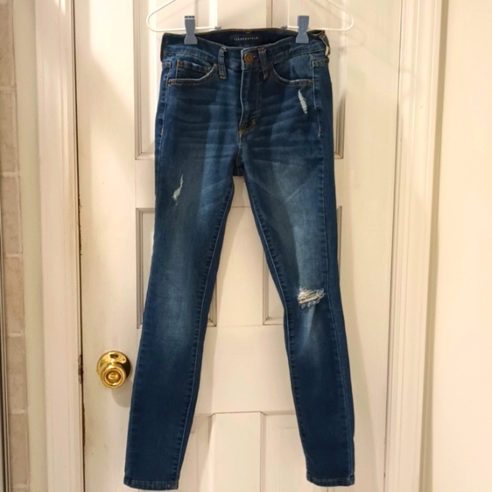Aeropostale jeggings, size 00 short, EUC